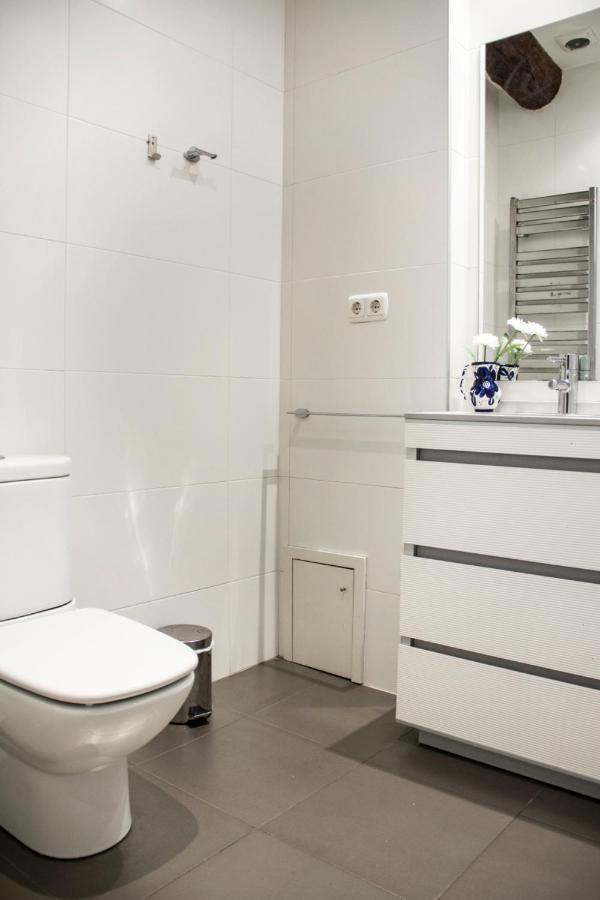 Central, Spacious And Authentic Family Saint-Sébastien