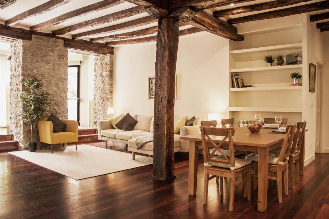 Appartement Central, Spacious And Authentic Family *