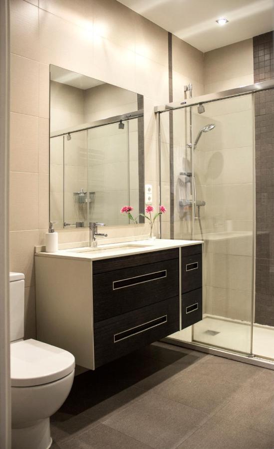 Central, Spacious And Authentic Family Saint-Sébastien
