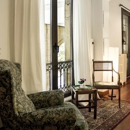 Central, Spacious And Authentic Family Apartment Saint-Sébastien Extérieur photo